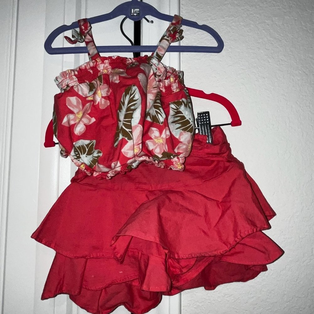 Bundle of 2 2T Outfit Crop Top and Skort